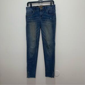 ReCreation Distressed Jegging Size 6